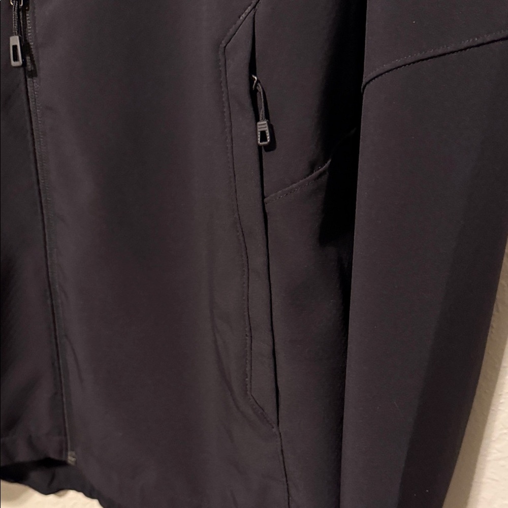 Patagonia Black Lightweight Softshell Jacket - image 5